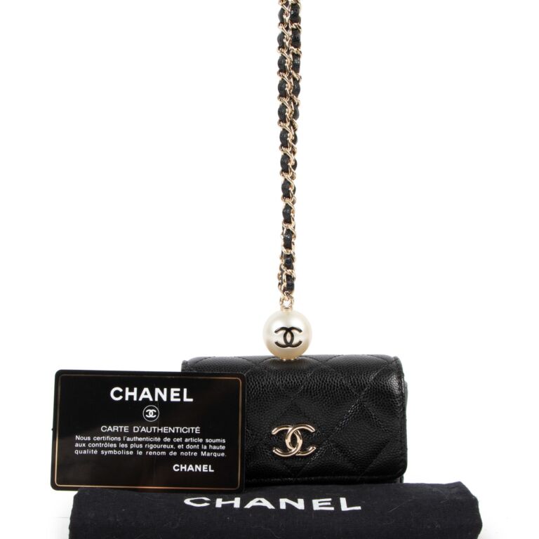 Chanel caviar coin purse top
