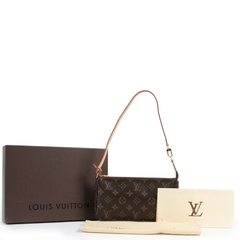 Louis Vuitton Pochette Accessoire Monogram Labellov Buy and Sell Authentic Luxury
