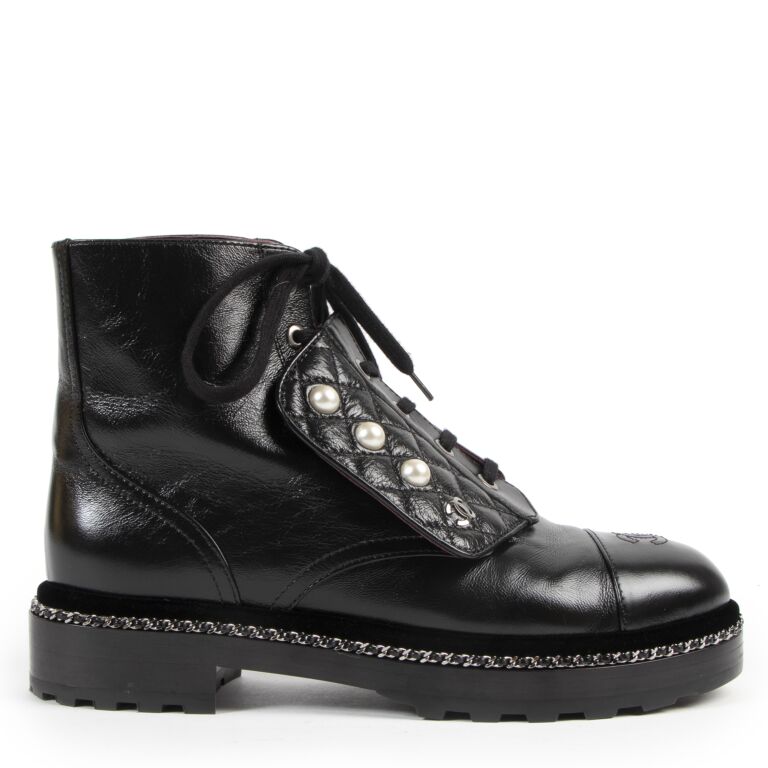 Buy chanel outlet boots
