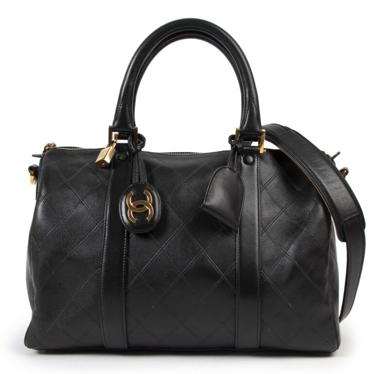 Leather 48h bag Chanel Black in Leather - 33136189