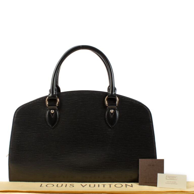Louis Vuitton Black Epi Pont Neuf NM Bag ○ Labellov ○ Buy and