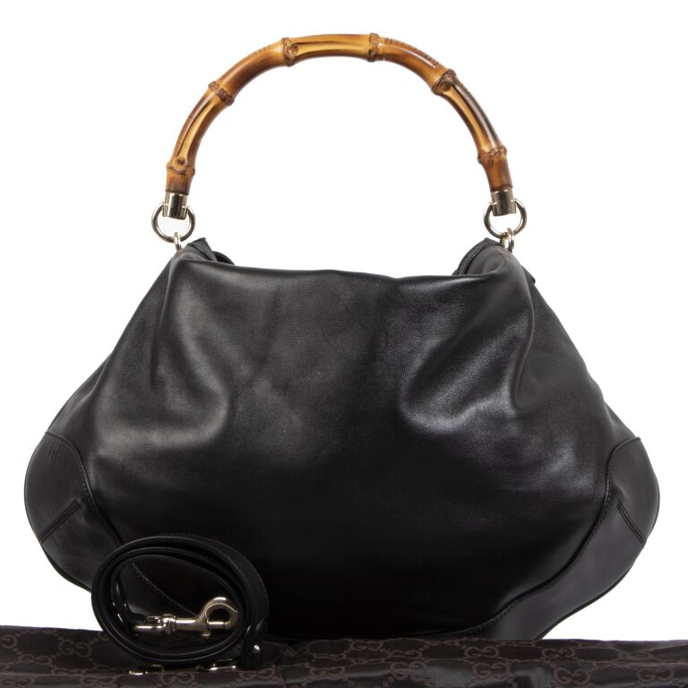 Black leather gucci best sale bag with bamboo handle