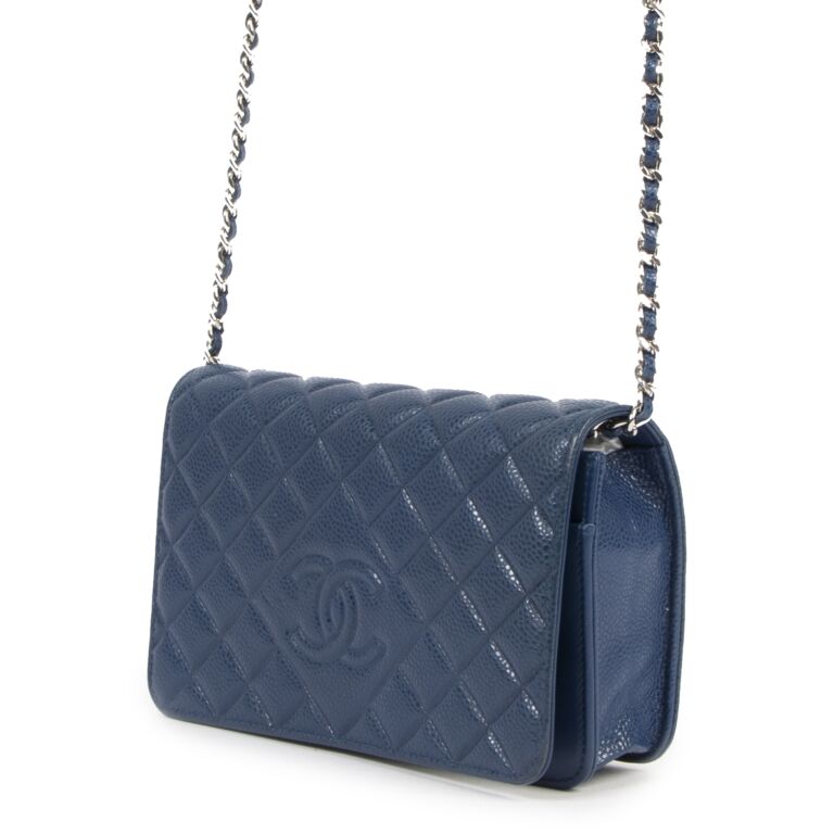 chanel chain strap navy blue