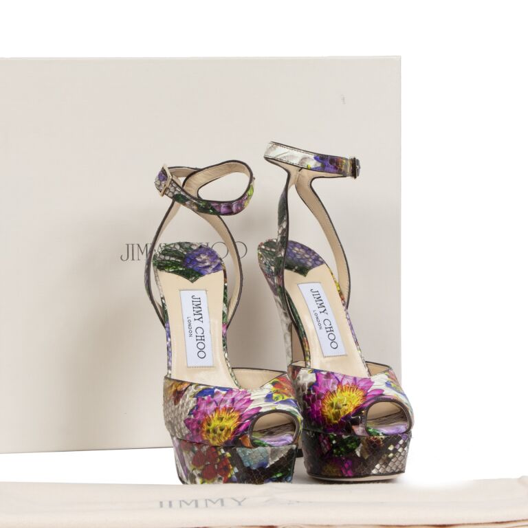 Supreme/ゴルチエ Floral Print Chukka Pro Authentic GUCCI GG Supreme Floral Print Shoes Womens Size