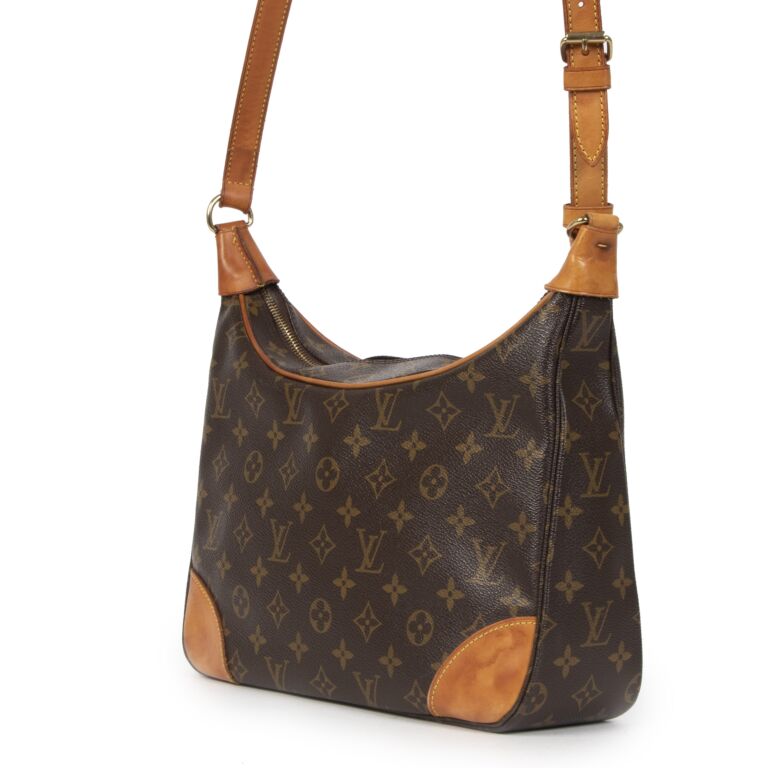 Pre-owned Louis Vuitton Boulogne 30 Shoulder Bag In Brown