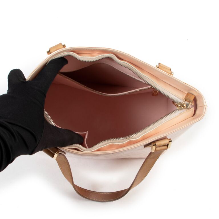 Blush pink best sale louis vuitton bag
