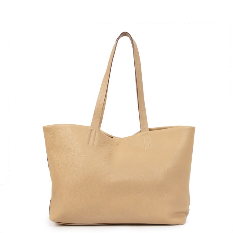 Prada clearance clutch beige