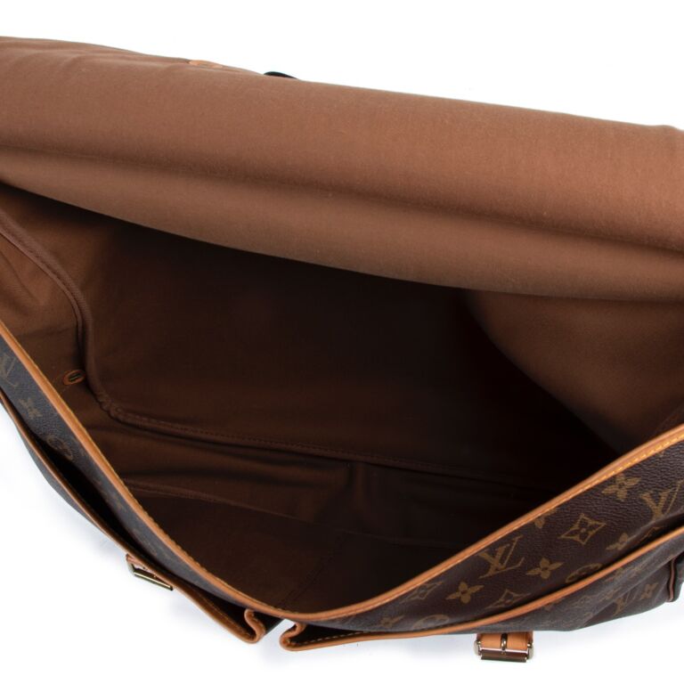 Louis Vuitton Monogram Sac Chasse Hunting Bag | The ReLux