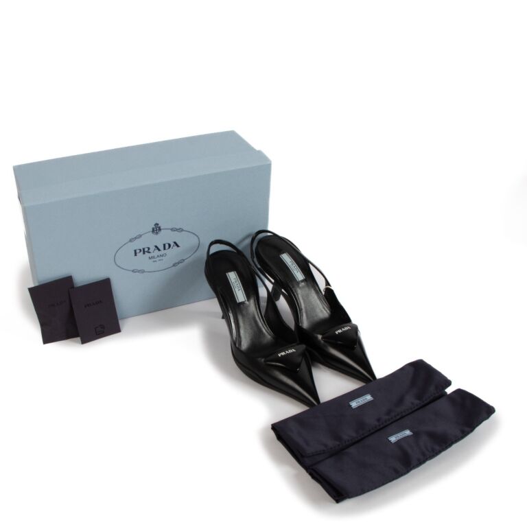 PRADA　フラットミュール ポインテッドトゥ37 Prada Black Triangle Patch Slingback Pumps - Size 37