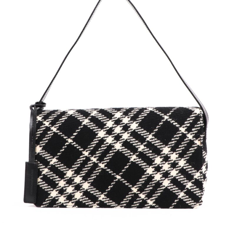 Burberry wool bag online