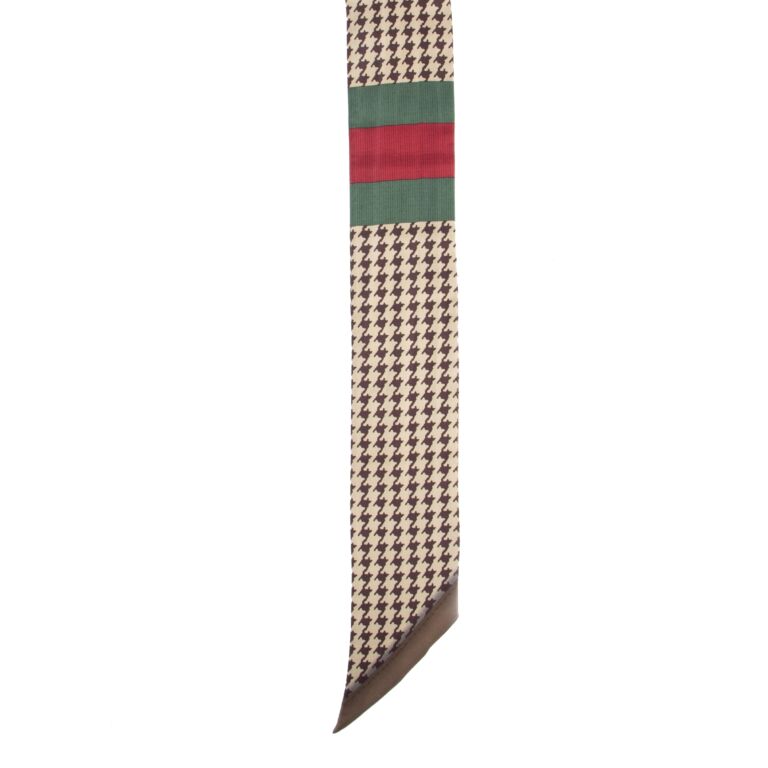 Gucci Neck Bow Silk Scarf Labellov Buy and Sell Authentic Luxury