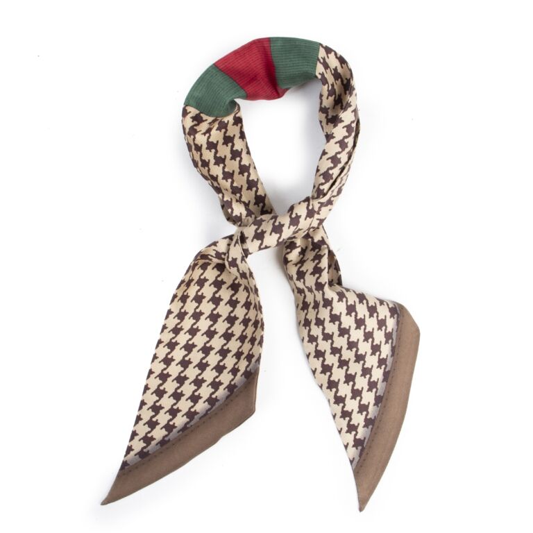Gucci silk new arrivals neck scarf