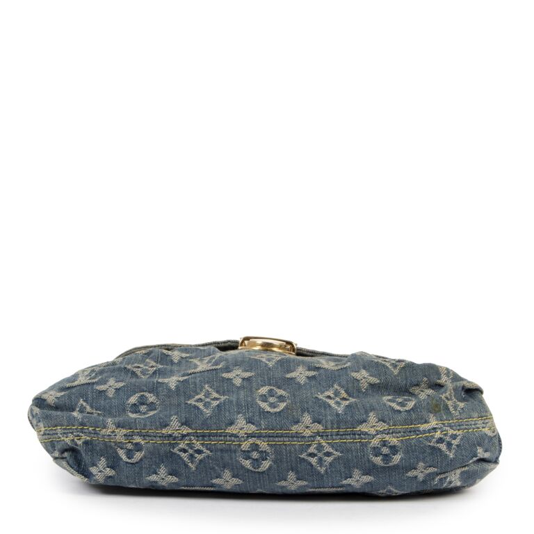 LOUIS VUITTON Mini Pleaty Monogram Denim Shoulder Handbag Blue