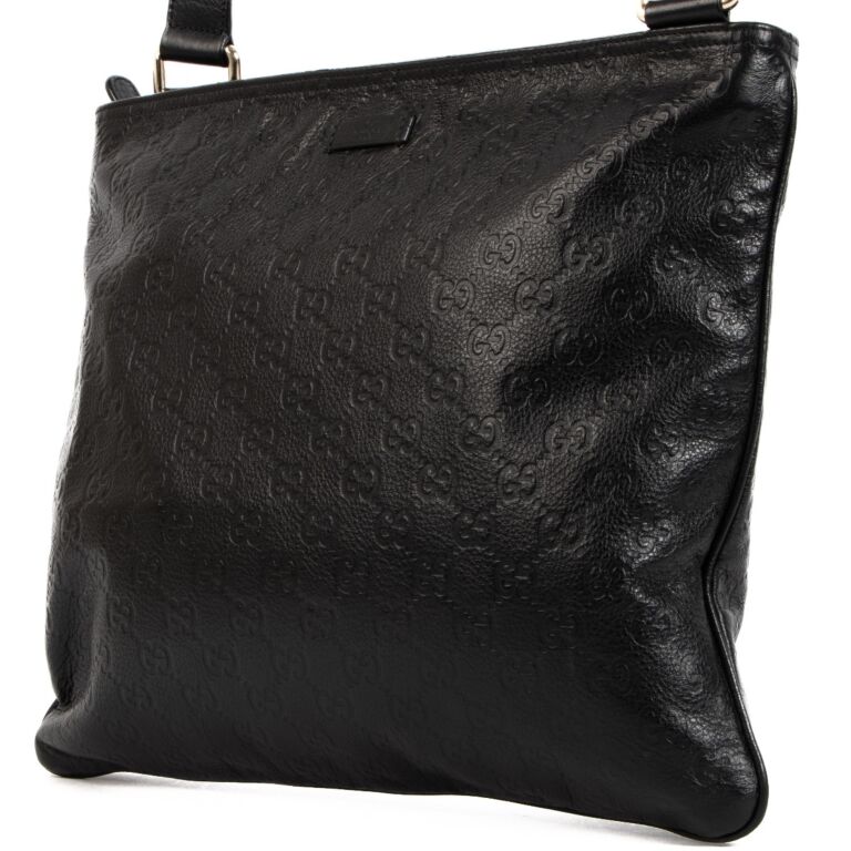 【送料込み】SALE!!Gucciグッチ♪737369 Gucci Black Guccissima Leather Messenger Bag ○ Labellov