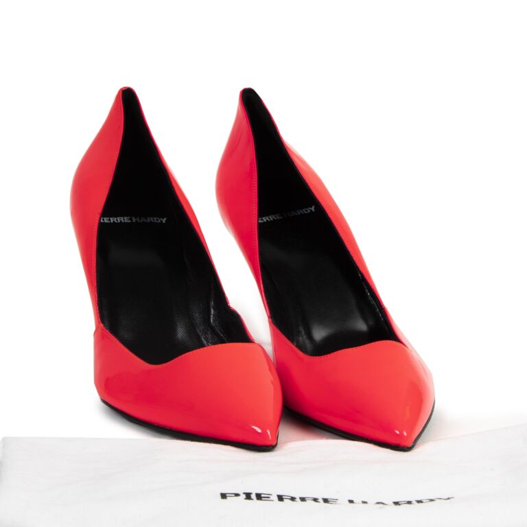 Pierre Hardy Pink Patent Leather Heels - Size 39 ○ Labellov