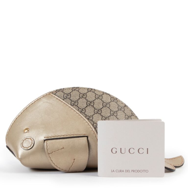 Gucci Cute Fish Coin Purse ○ Labellov ○ Buy and Sell Authentic