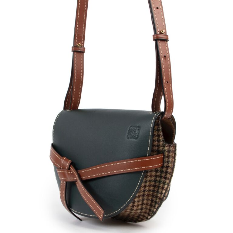 Loewe sales tweed bag