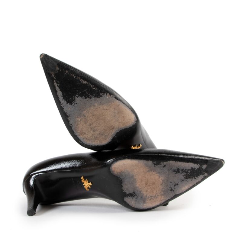 【関税&送料込】Prada Black Leather Pumps s-l400.jpg
