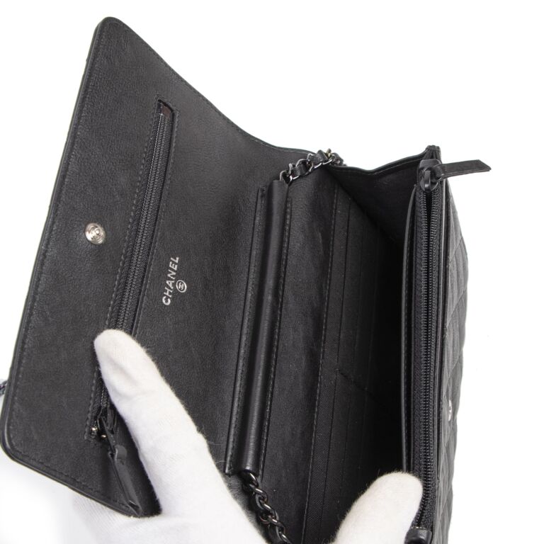 Chanel so black wallet on chain deals