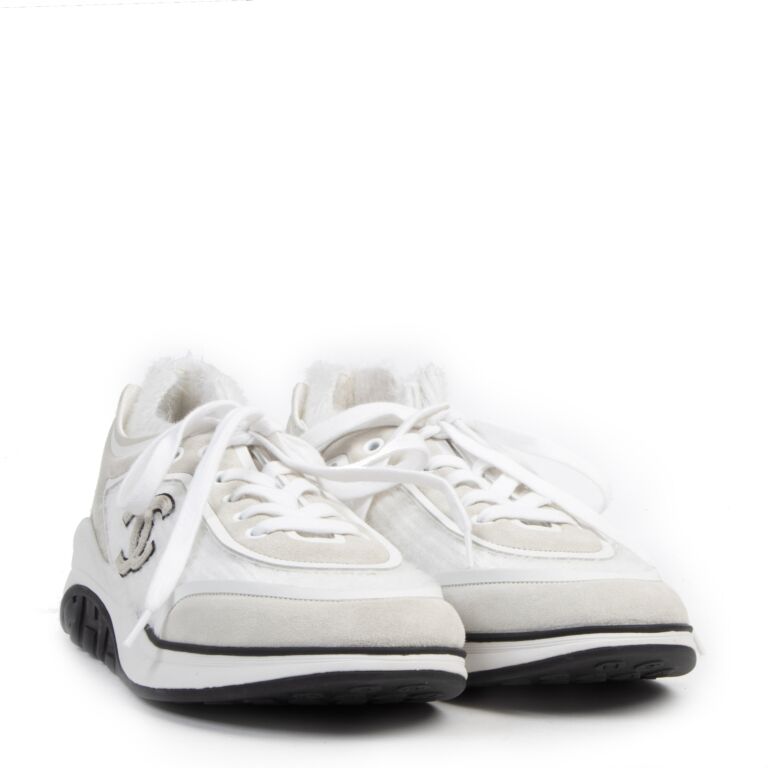 Chanel Fabric & Suede Calfskin Grey Low Top Sneakers - Sneak in