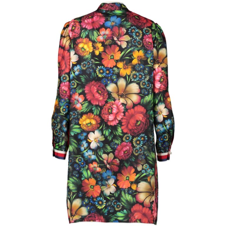 Gucci shirt 2025 dress