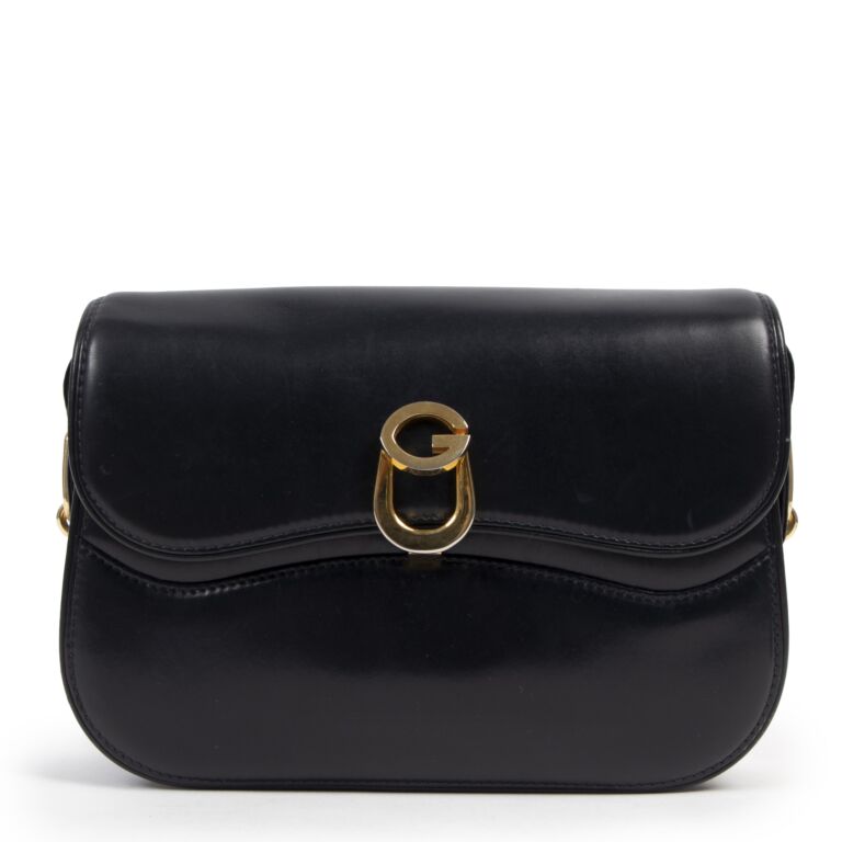 Gucci hot sale clasp bag