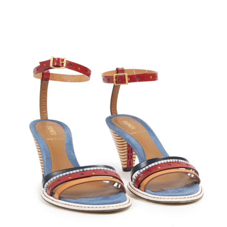サンダル・ミュール FENDI Heeled sandals Fendi Ffold Heeled Sandals – Overstock