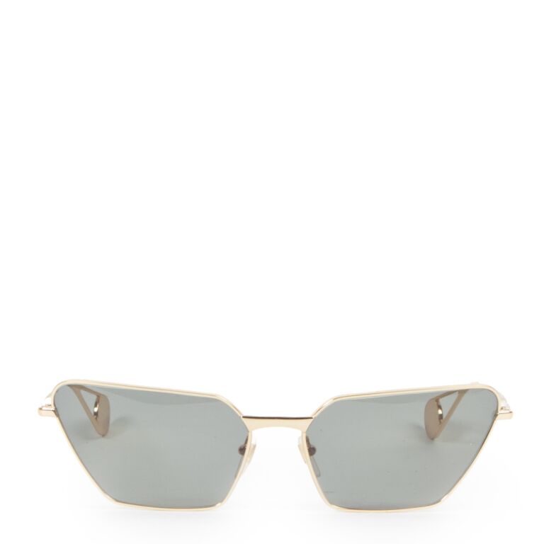 Gucci Gold Cat Eye Sunglasses Labellov Buy and Sell Authentic Luxury