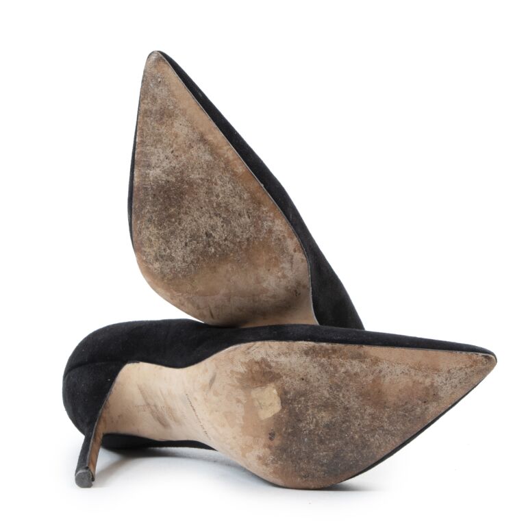 Manolo Blahnik Black BB Suede Pointed Toe Pumps - Size 35