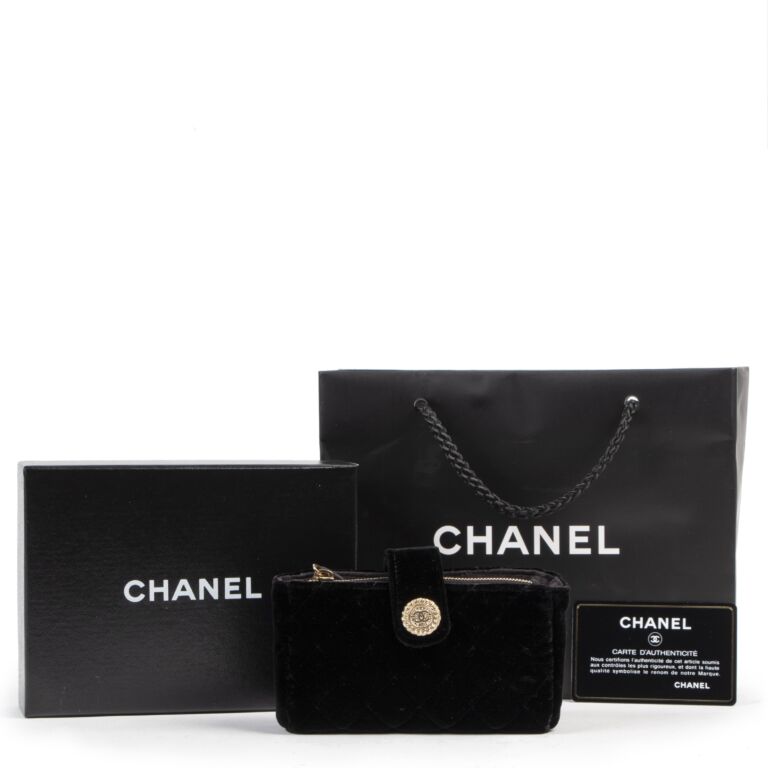 Velvet wallet hotsell