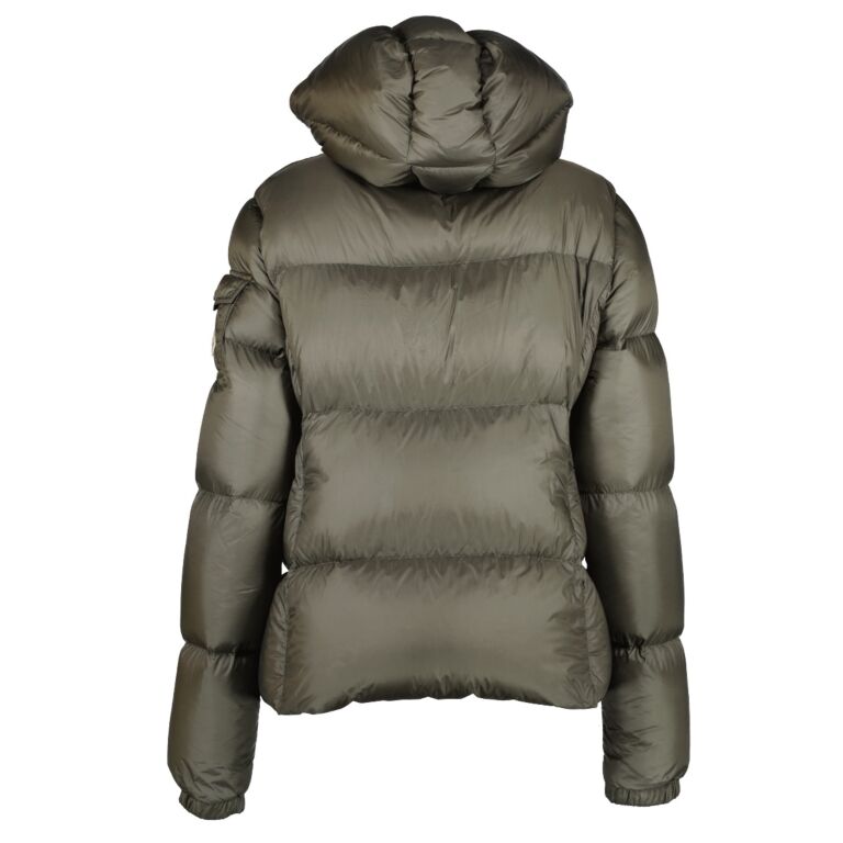 Moncler size sale medium