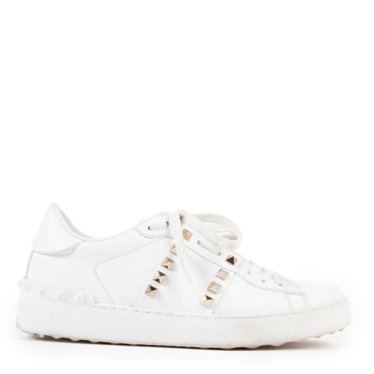 Low-top Calfskin Vl7n Sneaker With Bands for Man in White/ Black | Valentino  TH