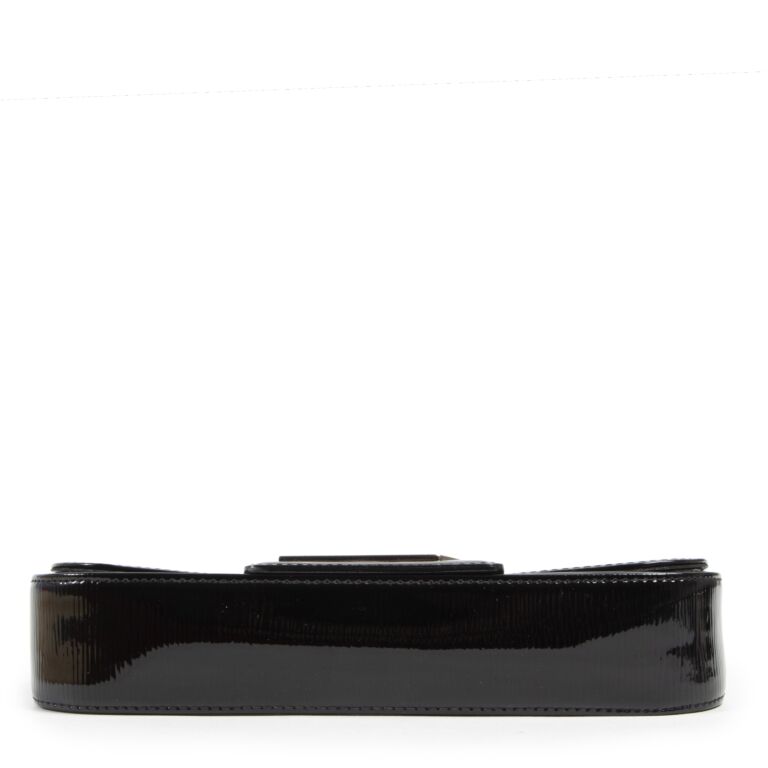Louis Vuitton Black Electric Epi Sobe Clutch Leather ref.123056 - Joli  Closet