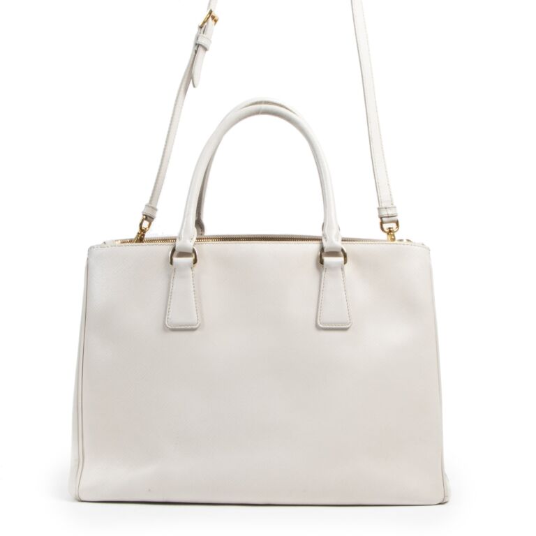 Galleria leather handbag Prada White in Leather - 25665285