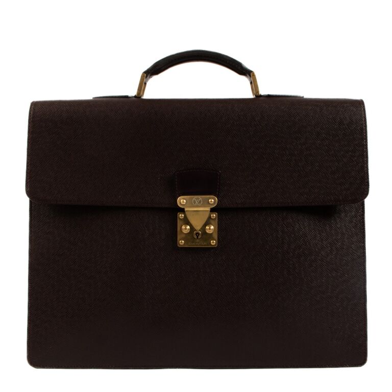 Louis Vuitton Burgundy Taiga Leather Robusto Briefcase Labellov