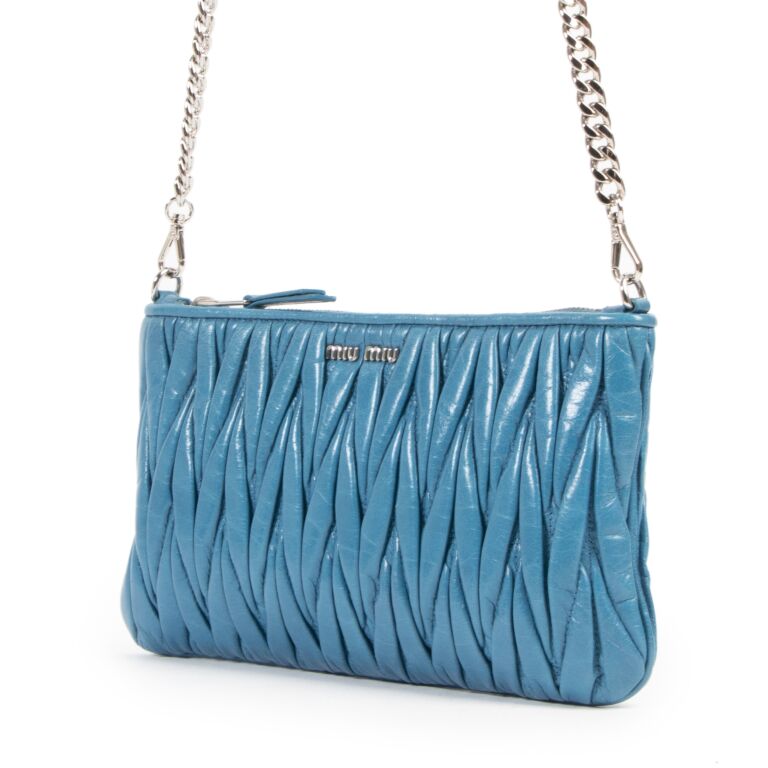 miumiu ファーバッグ ブルー miumiu ファーバッグ ブルー