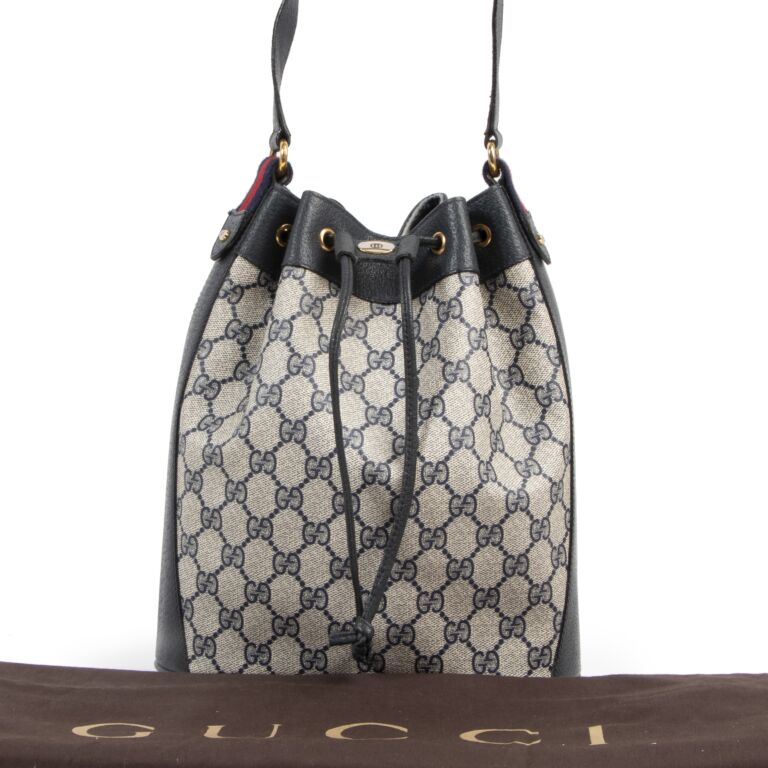 Gucci monogram bucket bag top