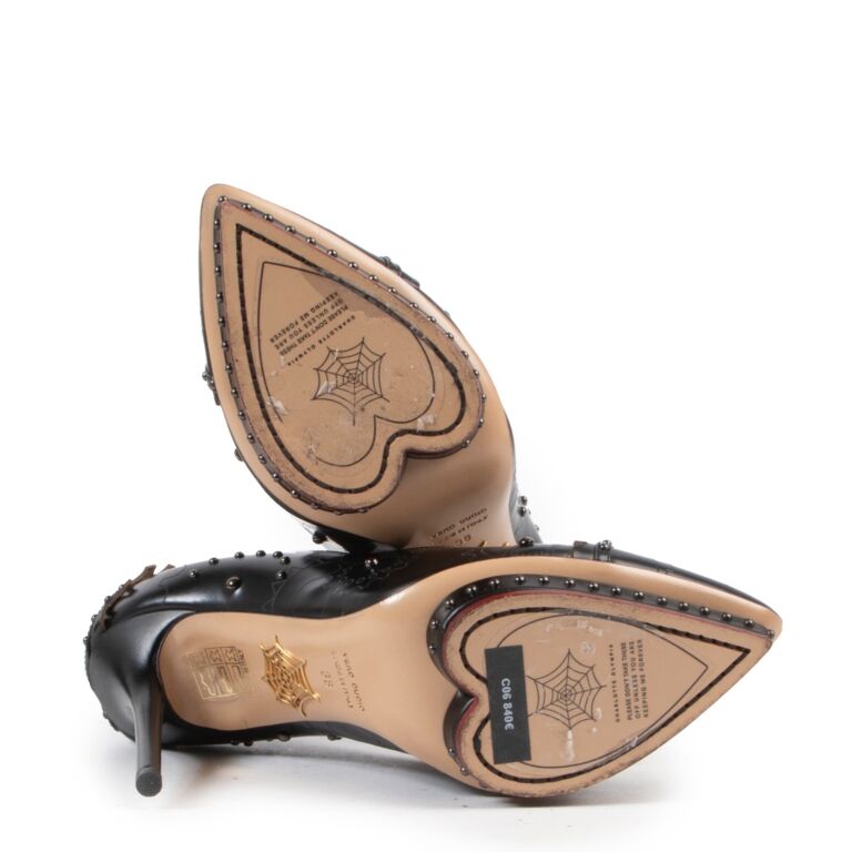 Charlotte olympia pumps store