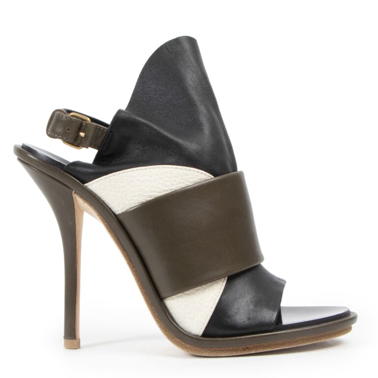 Balenciaga size 37 in us deals