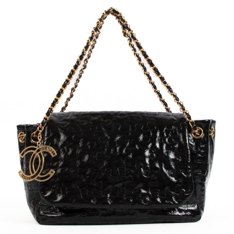Chanel black patent leather puzzle Shoulder bag ○ Labellov ○ Buy and Sell  Authentic Luxury