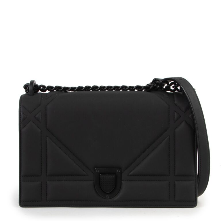 Dior Diorama Bag Black Smooth Calfskin – ＬＯＶＥＬＯＴＳＬＵＸＵＲＹ