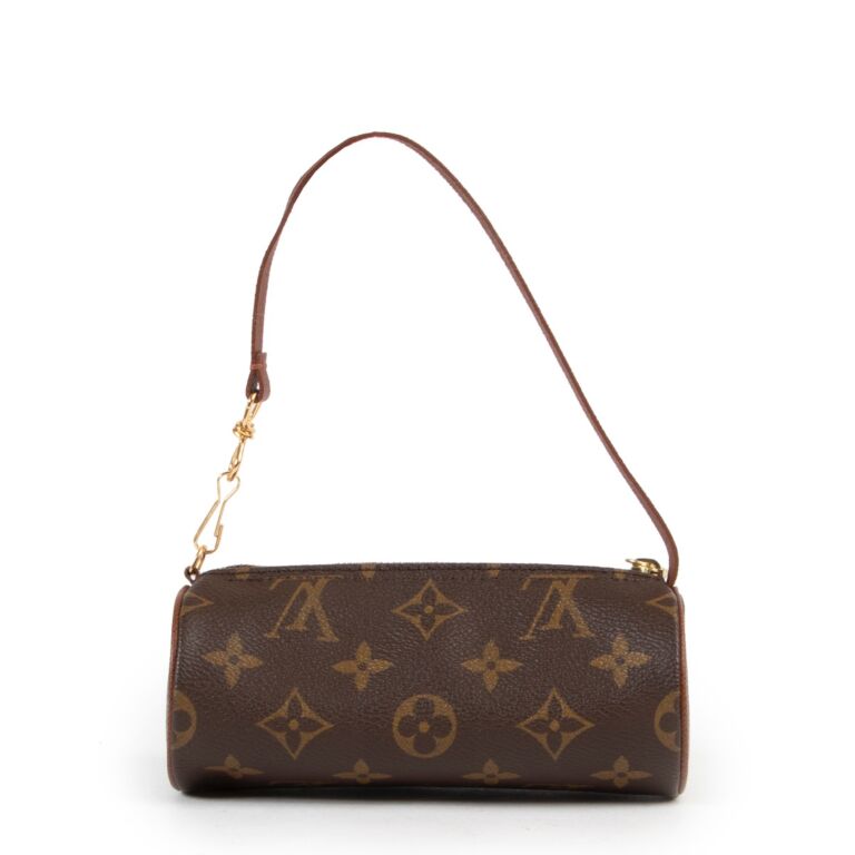 Small louis vuitton clutch store