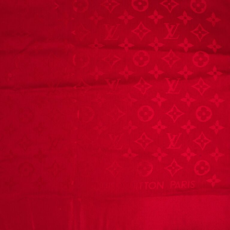 Louis Vuitton Red Scarf ○ Labellov ○ Buy and Sell Authentic Luxury