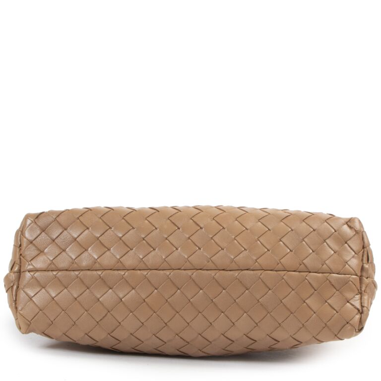Bottega veneta pochette shop
