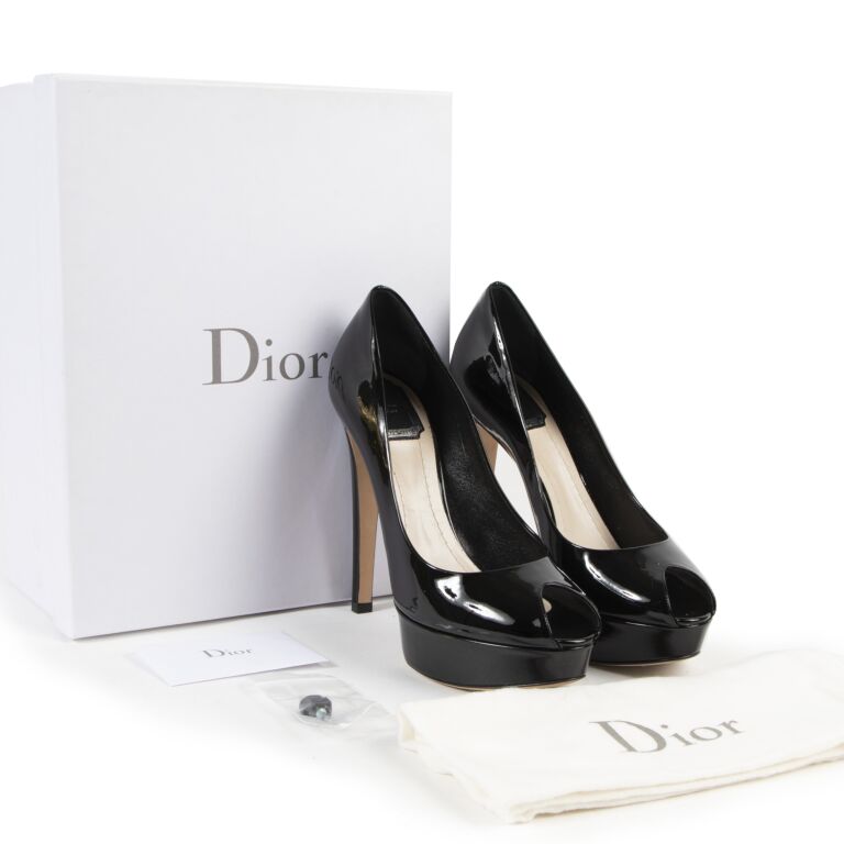 Christian dior black pumps best sale