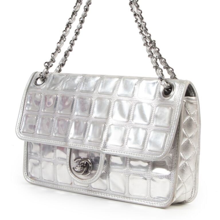 Chanel silver “Ice Cube” flap bag. 🧊 🧊🧊🧊🧊🧊🧊🧊🧊 Mirror