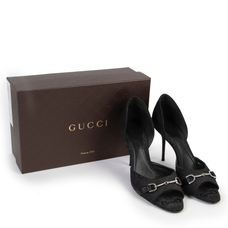 注目ショップ Peep-Toe Black Gucci Pumps and Buy ○ Labellov ○ 40 Size - 靴