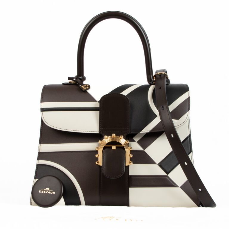 Delvaux Black Brillant East West ○ Labellov ○ Buy and Sell