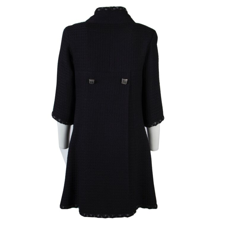 Chanel Black Tweed Jacket - Size Fr 38 ○ Labellov ○ Buy