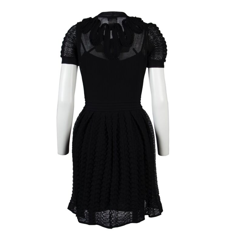 Chanel Black Dress - Size 34 ○ Labellov ○ Buy and Sell Authentic Luxury